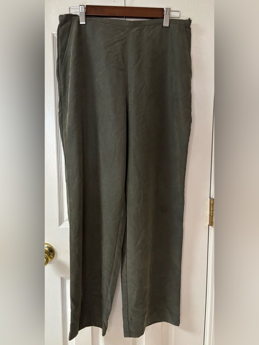 Sigrid Olsen Olive Green Straight-Leg Chinos